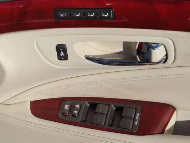 レクサスLSハイブリッド 600h バージョンS Iパッケージ 4WD　 5000