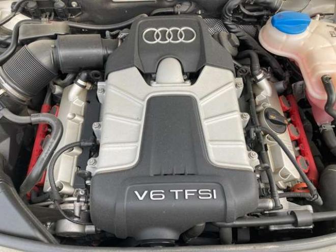 アウディA6 3.0 TFSI クワトロ Sライン 4WD　スマートキー　ナビ・TV ETC 盗難防止システム 革シート オートクルーズコントロール 正規輸入車 3000