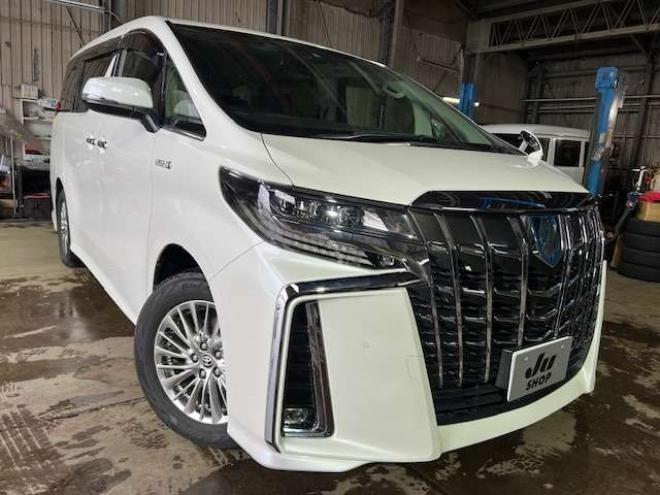 アルファードハイブリッド 2.5 SR Cパッケージ E-Four 4WD　3眼LED・純正ナビ・リアモニター・パワーバックドア・夏冬タイヤ付・1500W給電・ベンチレーターシート・パワーシート・アダプティブクルーズコントロール・ステアリングヒーター・検令和9年6月・本州仕入車両 2500