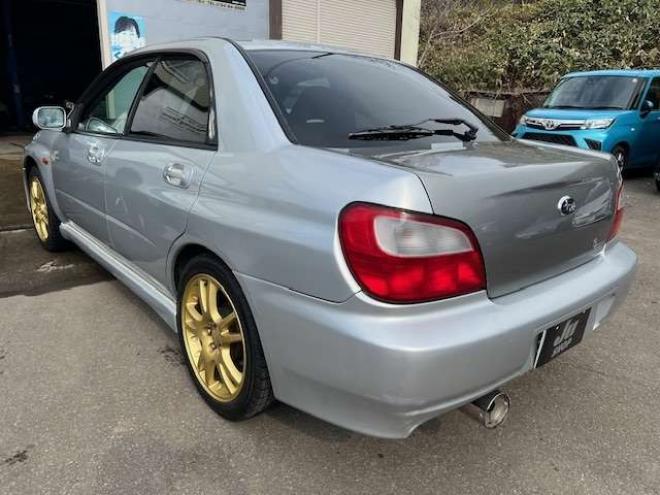 インプレッサSTI 2.0 WRX 4WD　6速MT・法定12ヵ月点検整備付 2000