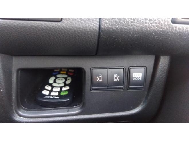 セレナハイウェイスター　Vセレクション　4WD 4WD 2000 5Dr