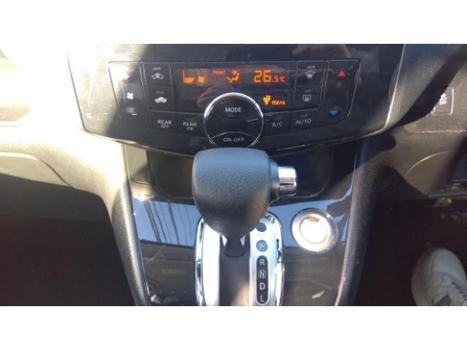 セレナハイウェイスター　Vセレクション　4WD 4WD 2000 5Dr