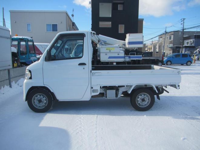 クリッパートラック GBD-U72T 4WD 660 2Dr