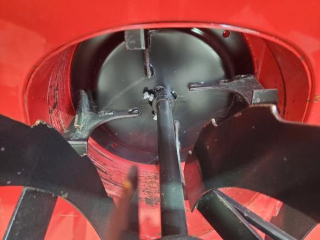 除雪機ヤナセY8-11GX
80cm 11馬力 