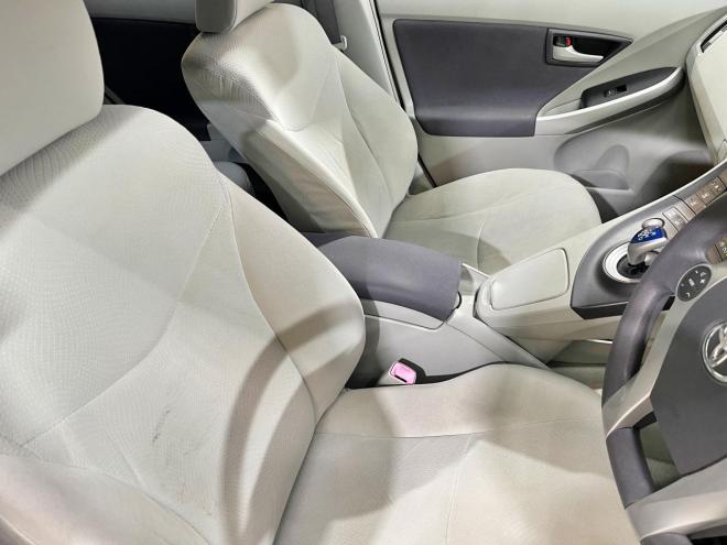 プリウス1.8S 5年保証 スマキー ナビTV Bカメ ETC 寒冷地仕様 禁煙 車検整備2年付 修復歴無