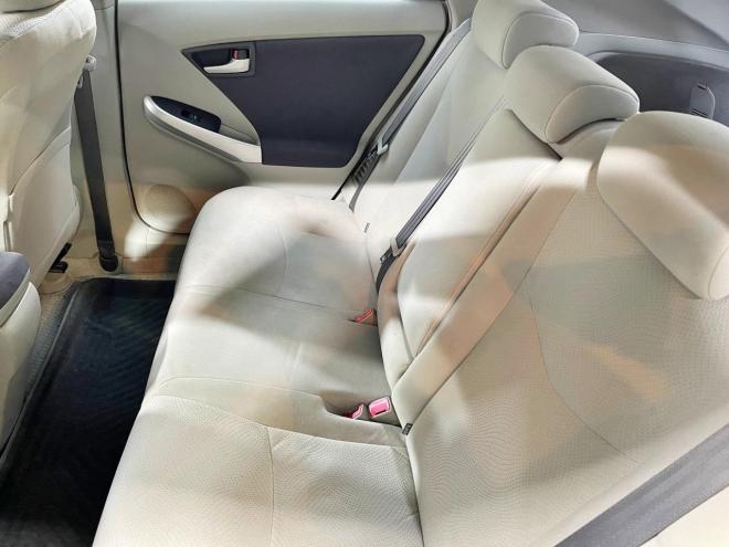 プリウス1.8S 5年保証 スマキー ナビTV Bカメ ETC 寒冷地仕様 禁煙 車検整備2年付 修復歴無