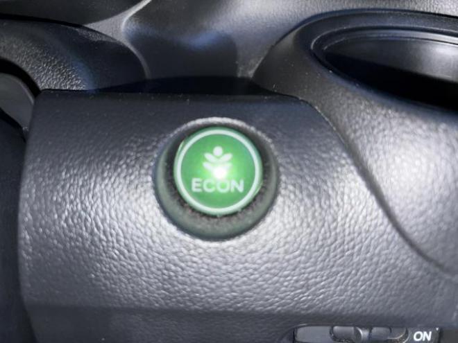 N-BOX（店長おすすめコミコミ車）G Lパッケージ 4WD 660 5Dr