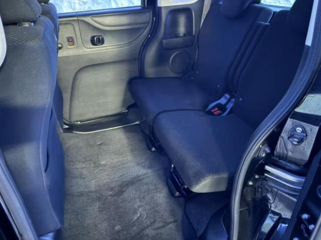 N-BOX（店長おすすめコミコミ車）G Lパッケージ 4WD 660 5Dr