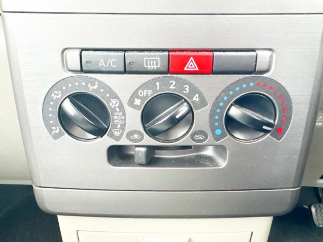 ムーヴコンテ660L 4WD　ローンが不安な方＜優遇ローン＞1年保証　寒冷地仕様　ワンオーナー