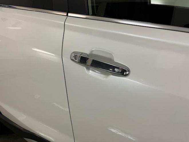 フォレスターアドバンス　寒冷地仕様　禁煙車　安全装備アイサイト　パワーバックドア　純正ブラックハーフレザーシート　純正１８インチＡＷ　スタッドレスタイヤ付　純正ナビ　フルセグ地デジ　Ｂｌｕｅｔｏｏｔｈ　バックカメラ　ＥＴＣ 4WD 2000 5Dr