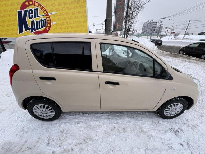 アルトALTO 4WD F 禁煙車　管理車両　寒冷地　４速オートマキーレス　アルミホイル　新品スタットレスタイヤ　DVDデスプレイオーディオ　キーレス　2検　エンジンオイル交換・オイルエレメント交換　エンスタ 4WD 660 5Dr