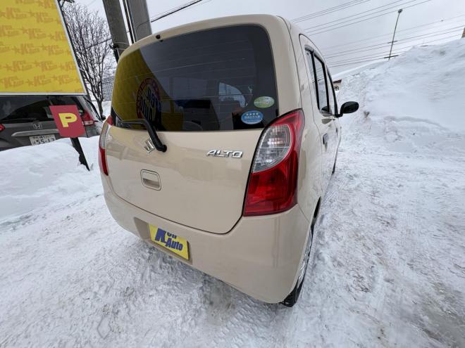 アルトALTO 4WD F 禁煙車　管理車両　寒冷地　４速オートマキーレス　アルミホイル　新品スタットレスタイヤ　DVDデスプレイオーディオ　キーレス　2検　エンジンオイル交換・オイルエレメント交換　エンスタ 4WD 660 5Dr