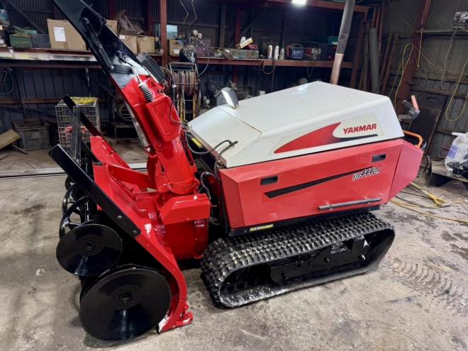 除雪機ヤンマー YSR4440A 超大型44馬力ディーゼル除雪機 毎年整備