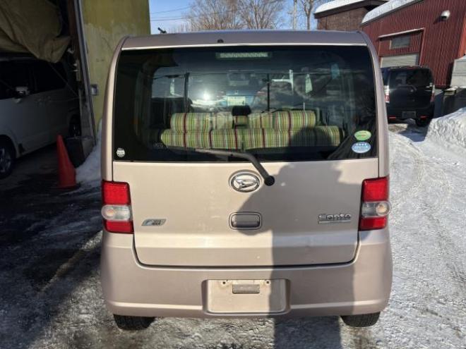 ムーヴコンテ（特別価格車）L 4WD 660 5Dr