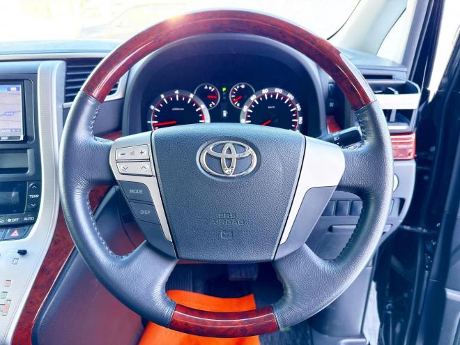 ヴェルファイア2.4ZプラチナセレクションⅡ 4WD　ローンが不安な方＜優遇ローン＞本州仕入　寒冷地仕様　 アルパインHDDナビ　両側パワースライド　19AW 4WD 2400 ５Dr