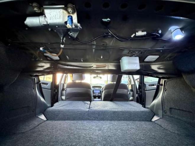 インプレッサG4 2.0 i-S アイサイト 4WD　ETC　ナビ　バックカメラ　電動シート　クルーズコントロール　ABS　横滑り防止装置　レーンキープアシスト　キーレス　パワステ　パワーウィンドウ　アルミホイール　電動シート　衝突被害軽減ブレーキ 2000