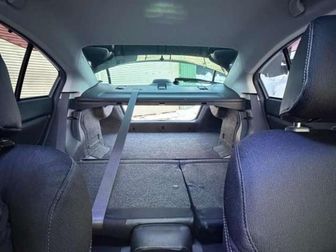 インプレッサG4 2.0 i-S アイサイト 4WD　ETC　ナビ　バックカメラ　電動シート　クルーズコントロール　ABS　横滑り防止装置　レーンキープアシスト　キーレス　パワステ　パワーウィンドウ　アルミホイール　電動シート　衝突被害軽減ブレーキ 2000