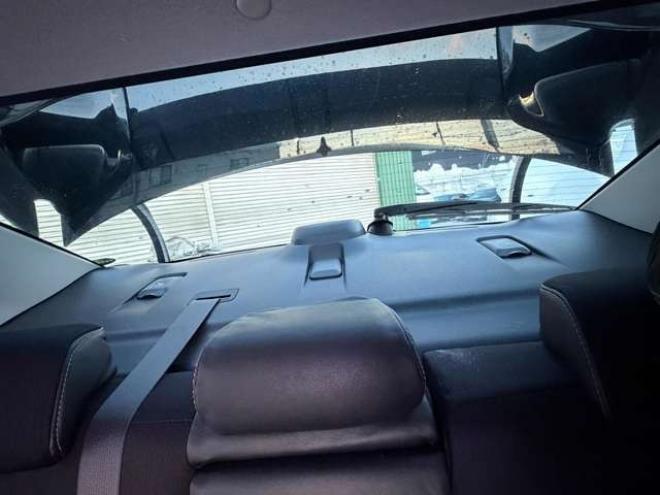 インプレッサG4 2.0 i-S アイサイト 4WD　ETC　ナビ　バックカメラ　電動シート　クルーズコントロール　ABS　横滑り防止装置　レーンキープアシスト　キーレス　パワステ　パワーウィンドウ　アルミホイール　電動シート　衝突被害軽減ブレーキ 2000