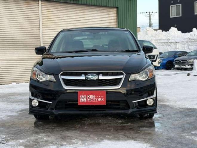 インプレッサG4 2.0 i-S アイサイト 4WD　ETC　ナビ　バックカメラ　電動シート　クルーズコントロール　ABS　横滑り防止装置　レーンキープアシスト　キーレス　パワステ　パワーウィンドウ　アルミホイール　電動シート　衝突被害軽減ブレーキ 2000