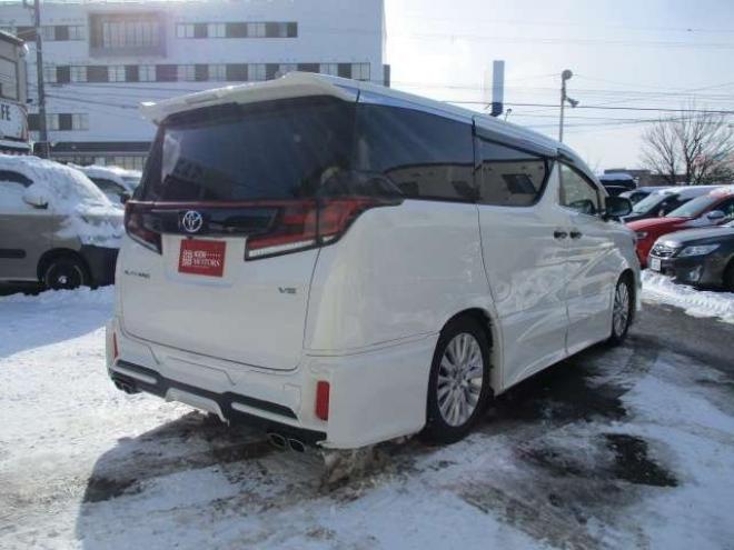 アルファード3.5 SA 4WD　TRDエアロ クリスタルアイLEDテール ダウンサス レザー調シートカバー アルパインナビ フリップダウン スピーカー  デジタルインナーミラー シュタイナー20インチ シーケンシャルウィンカー 3500