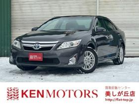 カムリハイブリッド　2.5 Gパッケージ　純正アルミ　純正ナビ　ETC　ワンセグ　バックカメラ　パワステ　パワーウィンドウ　キーレスエントリー　電動シート　クルーズコントロール　横滑り防止装置　盗難防止装置 正規輸入車 2WD 2500