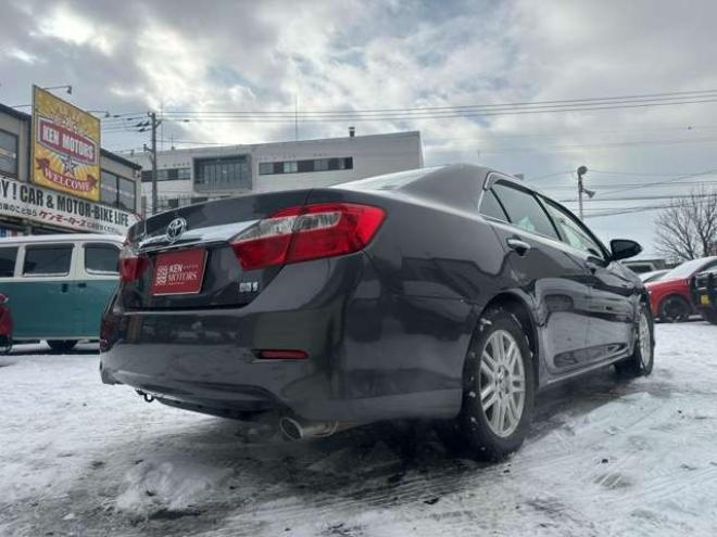 カムリハイブリッド2.5 Gパッケージ　純正アルミ　純正ナビ　ETC　ワンセグ　バックカメラ　パワステ　パワーウィンドウ　キーレスエントリー　電動シート　クルーズコントロール　横滑り防止装置　盗難防止装置 正規輸入車 2WD 2500