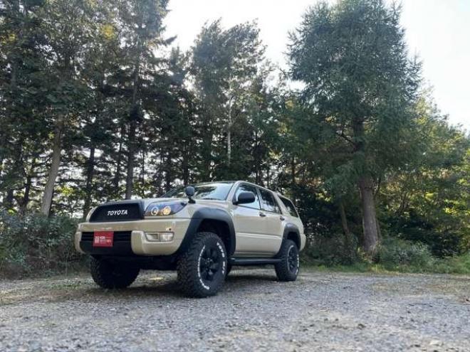 ハイラックスサーフ2.7 SSR-X アメリカンバージョン 4WD　コンビハンドル　社外ナビ　バックカメラ　ETC　社外スターター　社外ヘッドライト　シートカバー　パワーウィンドウ　パワステ　純正アルミ　ABS　キーレス　社外テール　社外グリル 2700