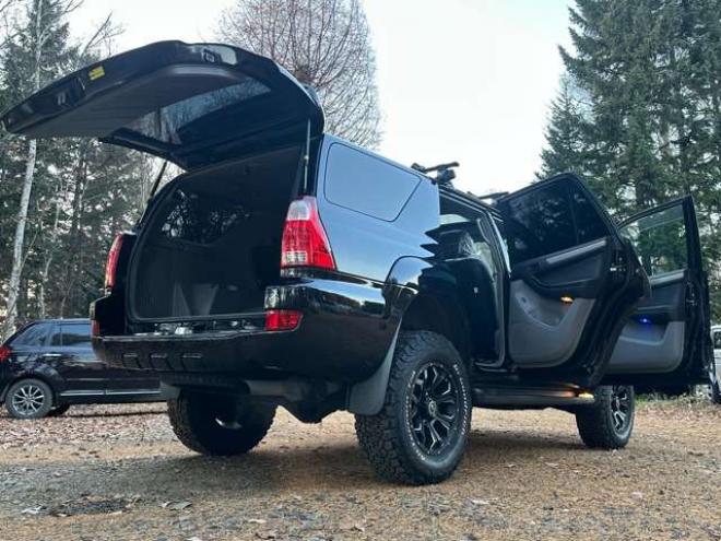 ハイラックスサーフ2.7 SSR-X 4WD　社外地デジナビ　バックカメラ　ウーハー　ドライブレコーダー　ルーフキャリア　ETC　オールテレーンタイヤ　リフトアップ　サンルーフ　社外アルミホイール　ABS　パワーウィンドウ　パワステ　社外グリル 2700