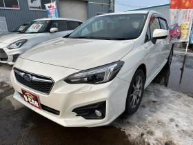 インプレッサ　スポーツ　1.6 iL アイサイト 4WD 5Dr