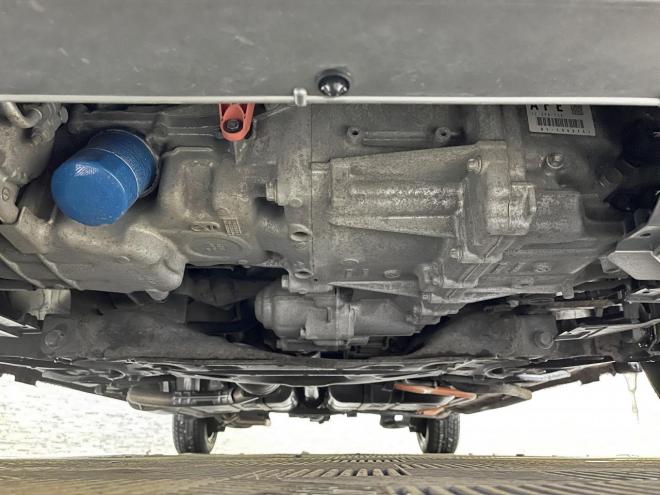 フィット1.5ハイブリッドLパッケージ 4WD 5年保証 ナビ Bカメ ETC 寒冷地仕様 車検整備2年付 修復歴無