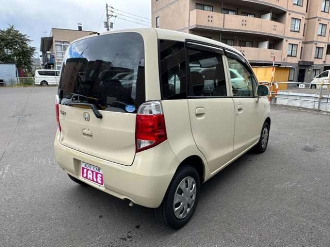 ライフC 4WD　Gathers CDオーディオ　POWEROUTRET12V　スシールホイール夏　スチールホイール冬 660