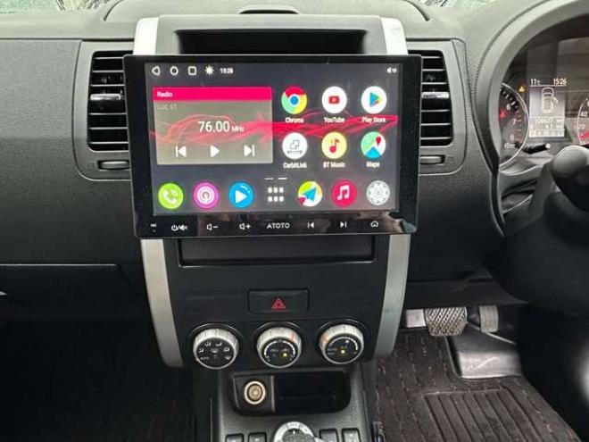 エクストレイル2.0 20X 4WD　社外ディスプレイオーディオ　前後シートヒーター　4WD切り替スイッチ　　横滑り防止装置　ETC　ヒルディセントコントロール　社外アルミホイール夏 2000