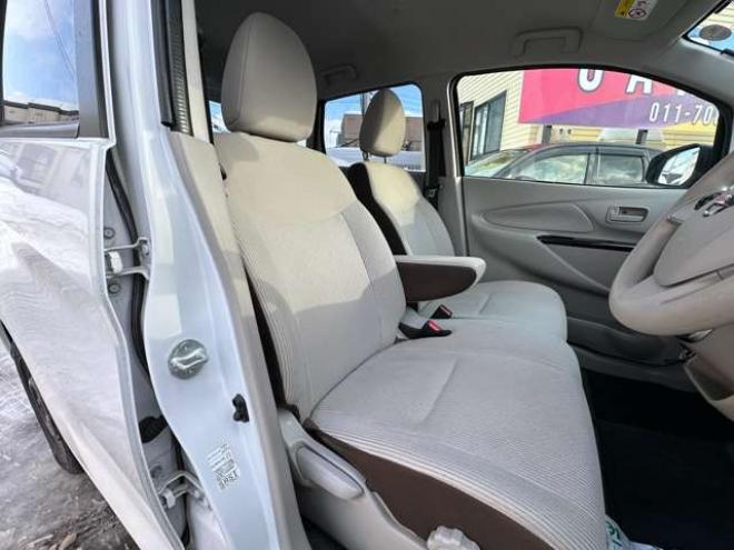 デイズX 4WD　Bluetooth　地デジ　プッシュスタート　アイドリングストップ　シートヒーター　衝突軽減ブレーキ　横滑り防止装置　アランドビューモニター　バックモニター 660