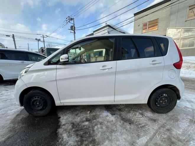 デイズX 4WD　Bluetooth　地デジ　プッシュスタート　アイドリングストップ　シートヒーター　衝突軽減ブレーキ　横滑り防止装置　アランドビューモニター　バックモニター 660