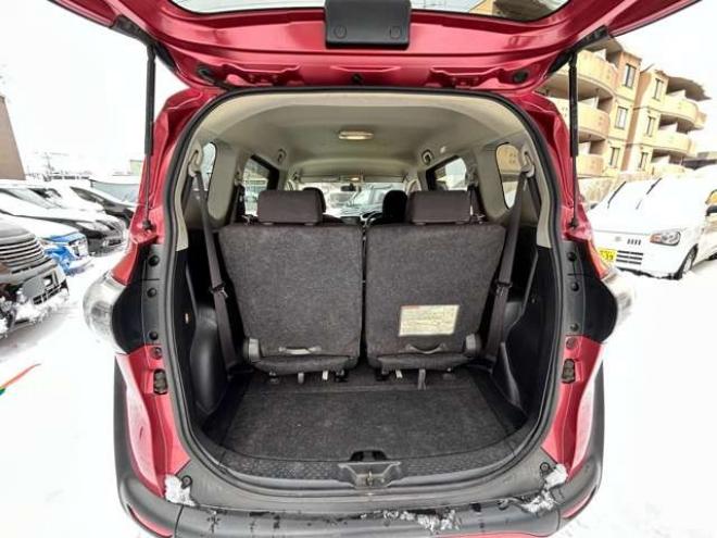 シエンタ1.5 X 4WD　ナビバックモニターフルセグTV　パワースライドドア　ETC　ワンオーナー　衝撃緩和ヘッドレスト 1500