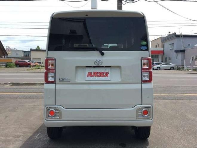 ピクシスメガL SAIII 4WD　両側パワスラ　プッシュスタート　スマートキー　運転席側シートヒーター　純正ナビ　フルセグTV　横滑り防止　アイドリングストップ　衝突被害軽減　オートライト　ドラレコ　ETC　バックカメラ　電動格納ミラー 660