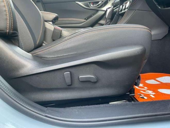 XV2.0i-S アイサイト 4WD　プッシュスタート　カロッツェリア製ナビTV　バックカメラ　Bluetooth　レーダークルーズコントロール　パドルシフト　ETC　前席パワーシート　ハーフレザーシート　LEDヘッドライト　フォグランプ　ルーフレール 2000