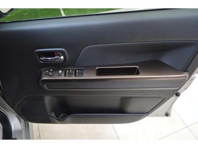 ワゴンRカスタムZ ハイブリッド ZT 4WD　ワンオーナー車ハイブリッド4WDターボスズキコネクト対応通信機装着車セーフティサポート搭載パドルシフトアイドリングストップ全方位モニター付ディスプレイオーディオLEDアダプティブクルーズコントロール 660