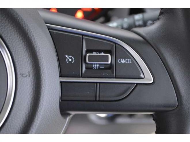 ジムニーXC 4WD　ワンオーナーセーフティサポート搭載4WDターボデュアルセンサーブレーキサポート誤発信抑制機能SDナビTVクルーズコントロールLEDライトETC 660