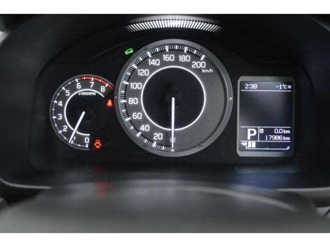 イグニス1.2 ハイブリッド MG 4WD　ワンオーナー車ハイブリッド4WDセーフティサポート搭載デュアルカメラブレーキサポートアイドリングストップ全方位モニター付ナビTV横滑り防止装置シートヒーター 1200