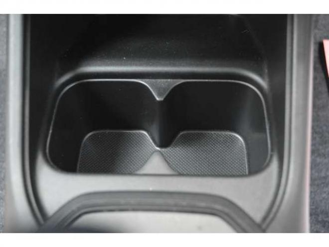 イグニス1.2 ハイブリッド MG 4WD　ワンオーナー車ハイブリッド4WDセーフティサポート搭載デュアルカメラブレーキサポートアイドリングストップ全方位モニター付ナビTV横滑り防止装置シートヒーター 1200