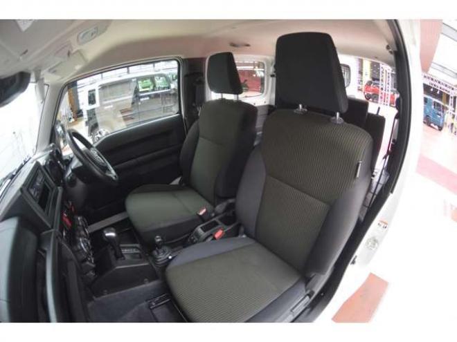 ジムニーXC 4WD　ワンオーナー4WDターボオートマチックセーフティサポート搭載デュアルセンサーブレーキサポート誤発信抑制機能ドライブレコーダーLEDライトクルーズコントロール 660