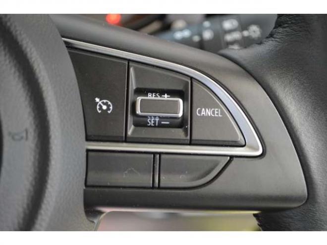 ジムニーXC 4WD　ワンオーナー車4WDターボセーフティサポート搭載アイドリングストップ横滑り防止装置7インチディスプレイモニターETCハイビームアシストLEDライトクルーズコントロール 660