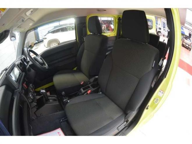 ジムニーXC 4WD　ワンオーナー車4WDターボセーフティサポート搭載アイドリングストップ横滑り防止装置7インチディスプレイモニターETCハイビームアシストLEDライトクルーズコントロール 660