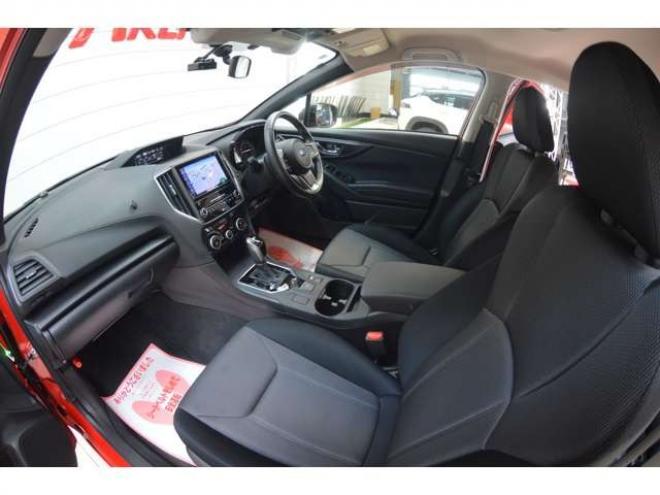 インプレッサスポーツ 1.6 i-L アイサイト 4WD　ワンオーナー車4WDパドルシフトアイサイトアイドリングストップ横滑り防止装置レーダークルーズコントロール純正8インチナビTVバックサイドカメラ前後ドラレコETCパーキングセンサーLEDライト 1600