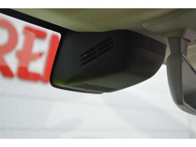 ジムニーXC 4WD　ワンオーナー車セーフティサポート搭載4WDターボ純正ディスプレイオーディオバックカメラLEDライトクルーズコントロールデュアルセンサーブレーキサポート誤発信抑制機能 660