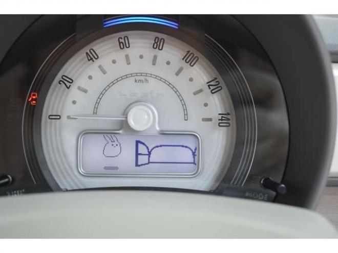 ラパンX 4WD　ワンオーナー車4WDセーフティサポート搭載アイドリングストップ横滑り防止装置デュアルセンサーブレーキサポート後退時ブレーキサポートハイビームアシストLEDライト 660