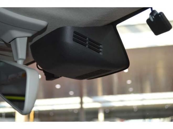 ジムニーXC 4WD　ワンオーナー車5速マニュアル4WDターボセーフティサポート搭載8インチナビTVドライブレコーダーLEDライトETCクルーズコントロール純正マットフラップ 660