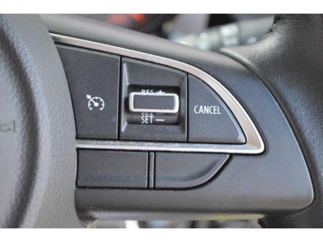 ジムニーXC 4WD　ワンオーナー車5速マニュアル4WDターボセーフティサポート搭載8インチナビTVドライブレコーダーLEDライトETCクルーズコントロール純正マットフラップ 660