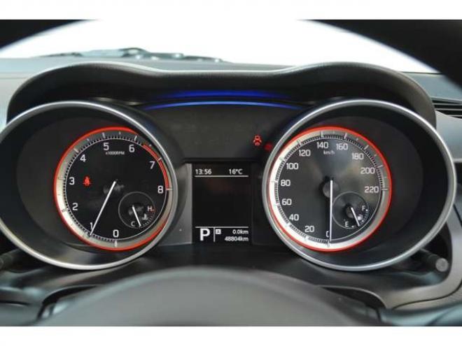 スイフト1.2 XG スズキ セーフティサポート非装着車 4WD　ワンオーナー車4WD横滑り防止装置ABSシートヒータードアミラーヒーターCDスマートキープッシュスタート社外15インチアルミ 1200